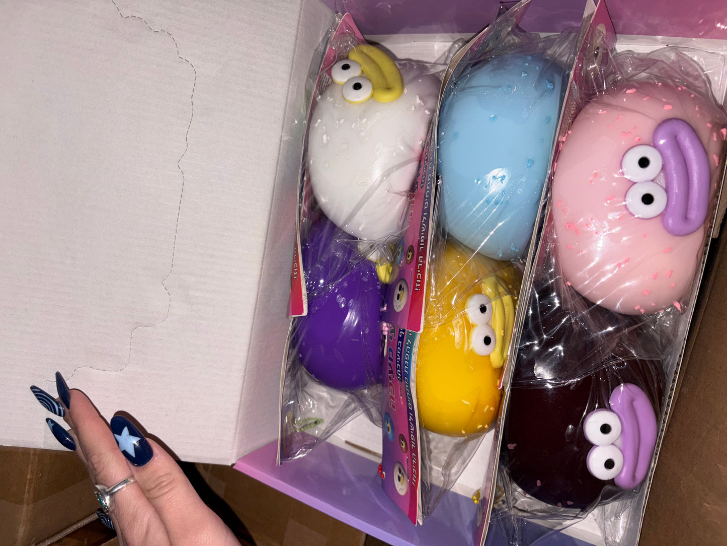 סופגניית נידו ענקית