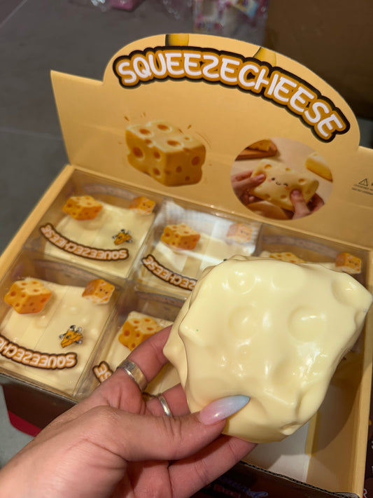 גבינת וזלין גדולה 🧀