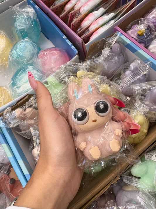 לבובו מוציא עיניים