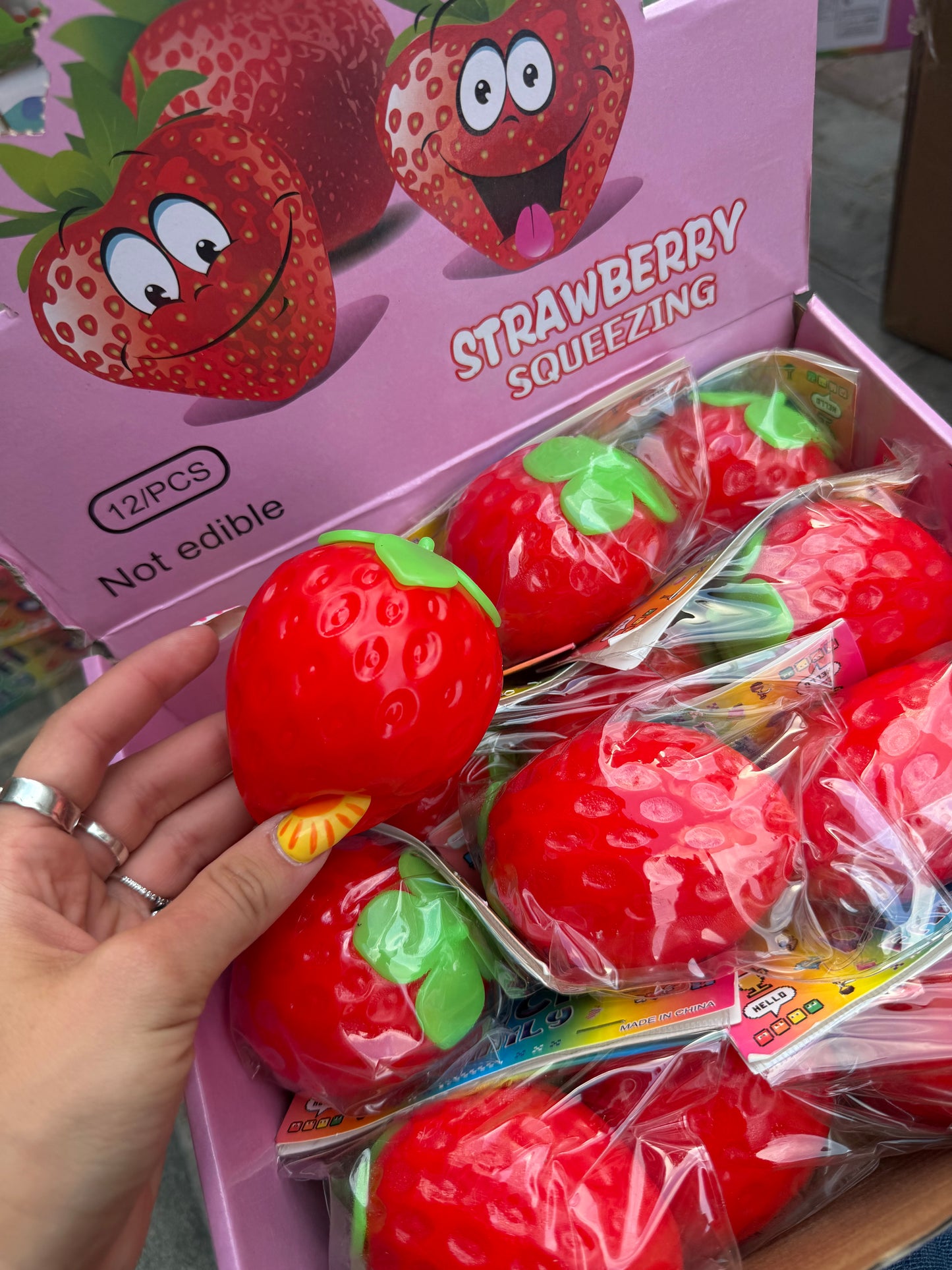 תות נידו 🍓